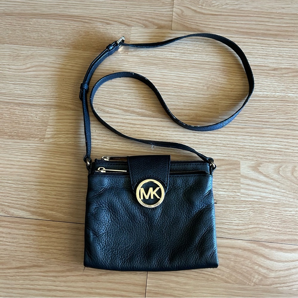 Michael Kors Black Pebbled Leather Fulton Small Crossbody Bag